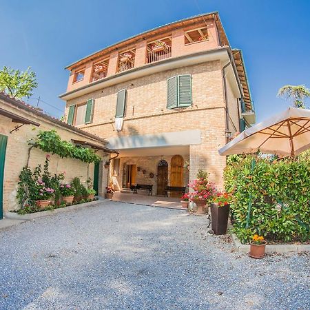 Penzion I Due Cipressi Torrenieri Exteriér fotografie